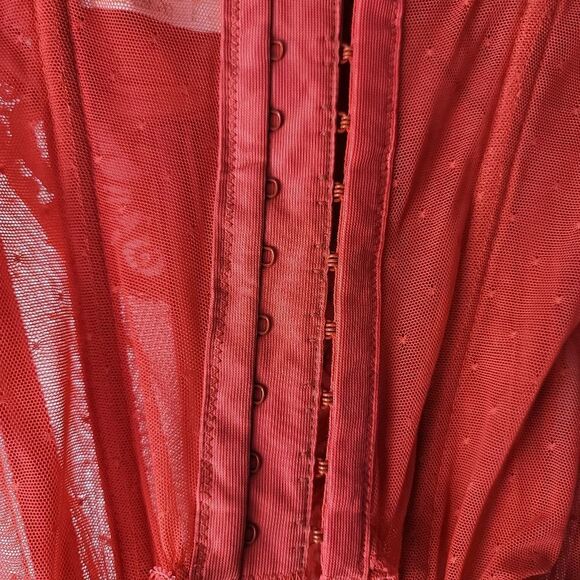 VICTORIA'S SECRET GOLD LABEL  - Picture 8 of 10